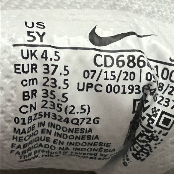 Nike Air Max 90 - Picture 3 of 3